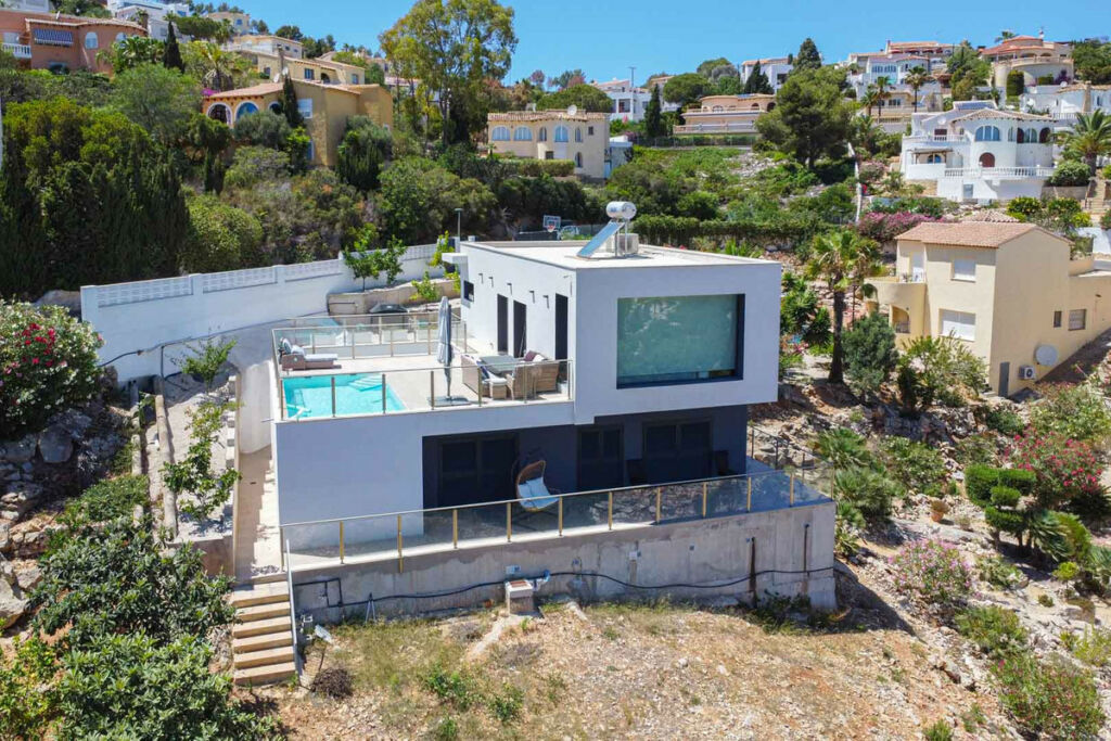 Detached Villa Benitachell Alicante - image 4