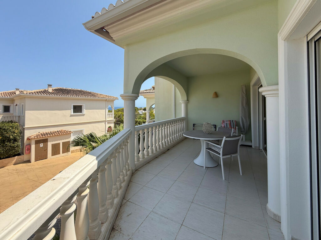 Middle Floor Apartment Benissa Alicante - imagen 4
