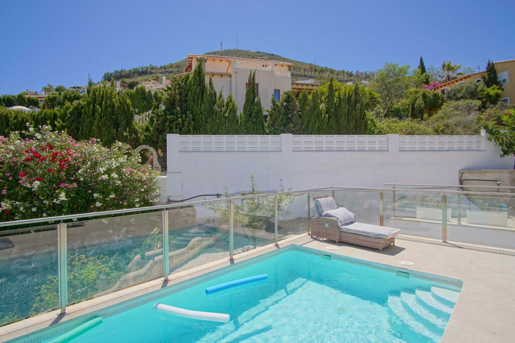 Detached Villa Benitachell Alicante - image 41