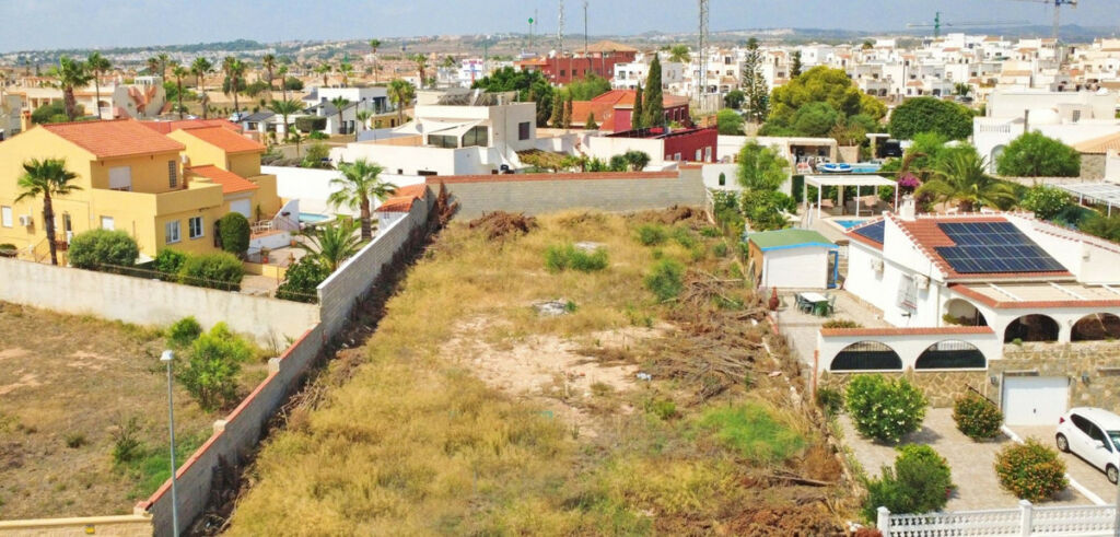 Land Torrevieja Alicante - imagen 5