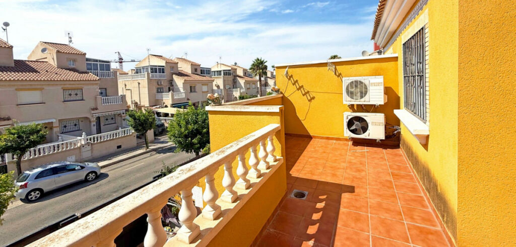Townhouse Torrevieja Alicante - imagen 8