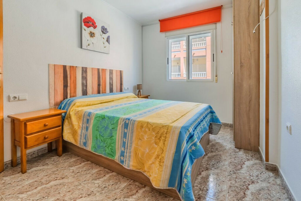 Middle Floor Apartment Playa Del Cura Alicante - Bild 8