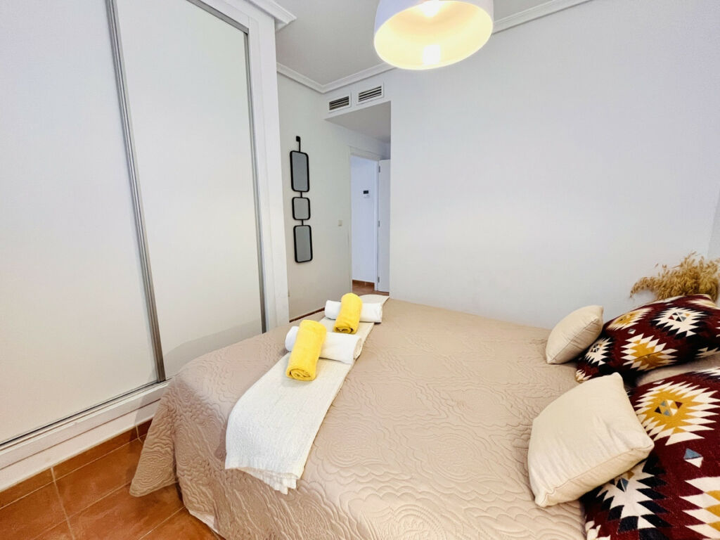 Middle Floor Apartment Guardamar del Segura Alicante - Bild 8