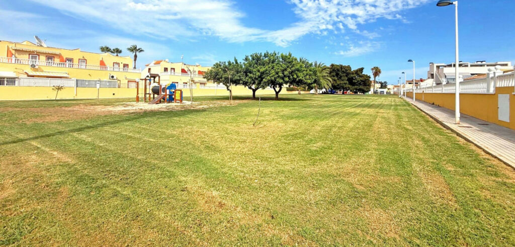 Townhouse Torrevieja Alicante - imagen 9
