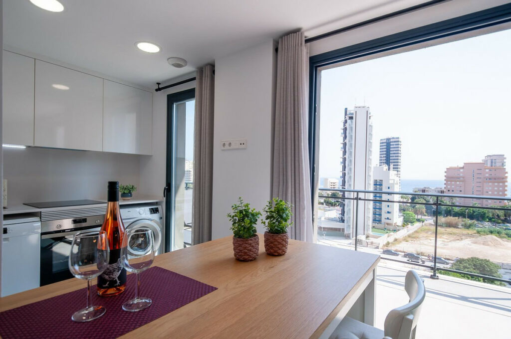 Middle Floor Apartment Calpe Alicante - image 9