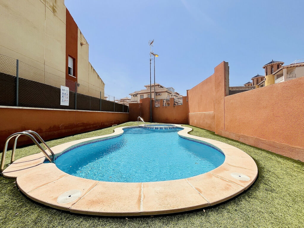 Townhouse Cabo Roig Alicante