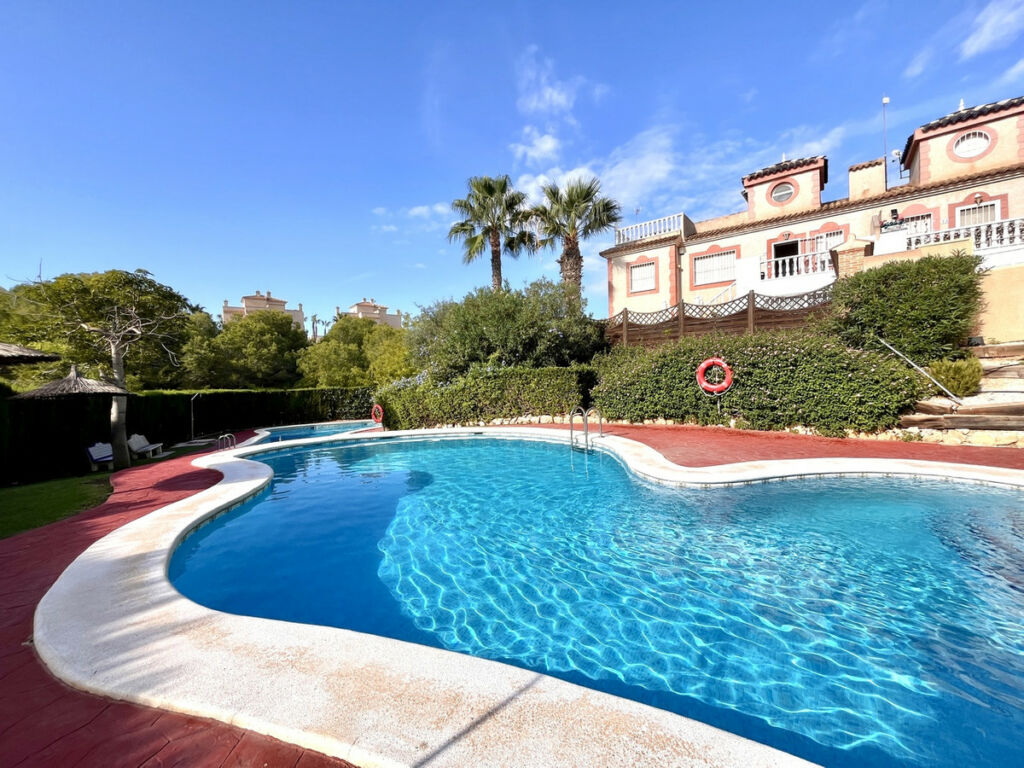 Ground Floor Apartment Playa Flamenca Alicante - image 2