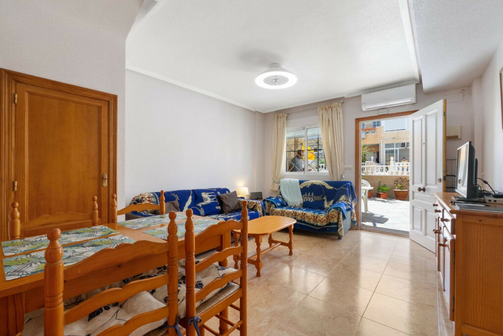 Townhouse Torrevieja Alicante - zdjęcie 10