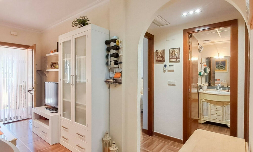 Ground Floor Apartment Torrevieja Alicante - zdjęcie 10