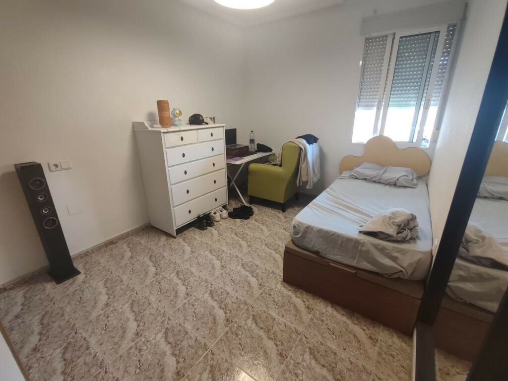Middle Floor Apartment Torrevieja Alicante - zdjęcie 11