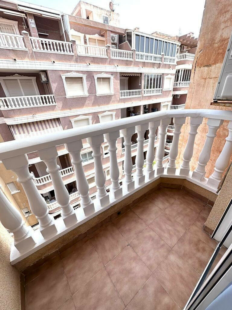 Middle Floor Apartment Playa Del Cura Alicante - Bild 12