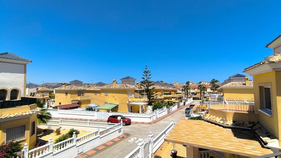 Detached Villa Algorfa Alicante - Bild 12