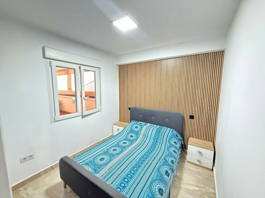 Middle Floor Apartment Torrevieja Alicante - zdjęcie 12