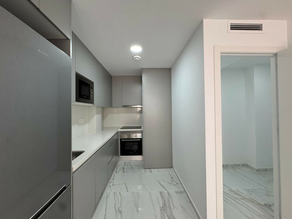 Middle Floor Apartment Torrevieja Alicante - Bild 13