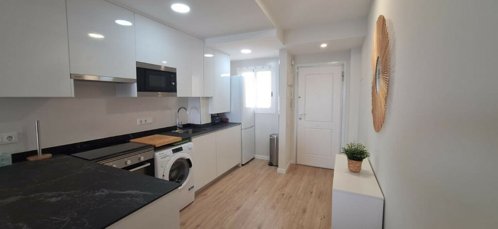 Middle Floor Apartment Benidorm Alicante - zdjęcie 13