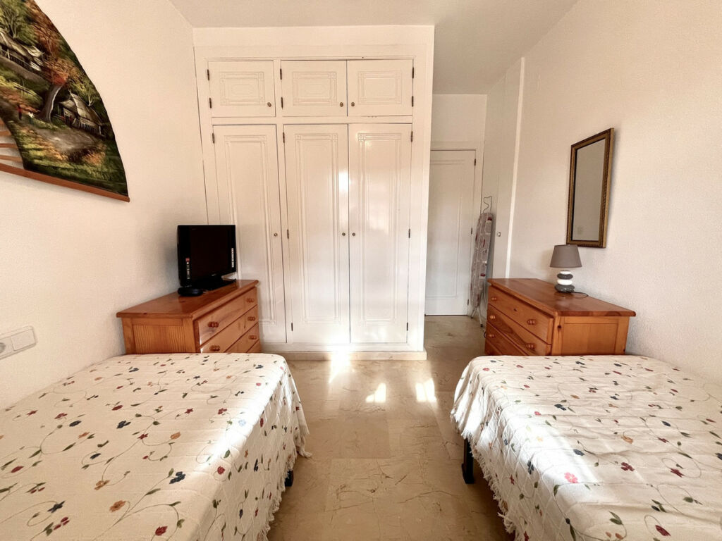 Ground Floor Apartment Playa Flamenca Alicante - image 14
