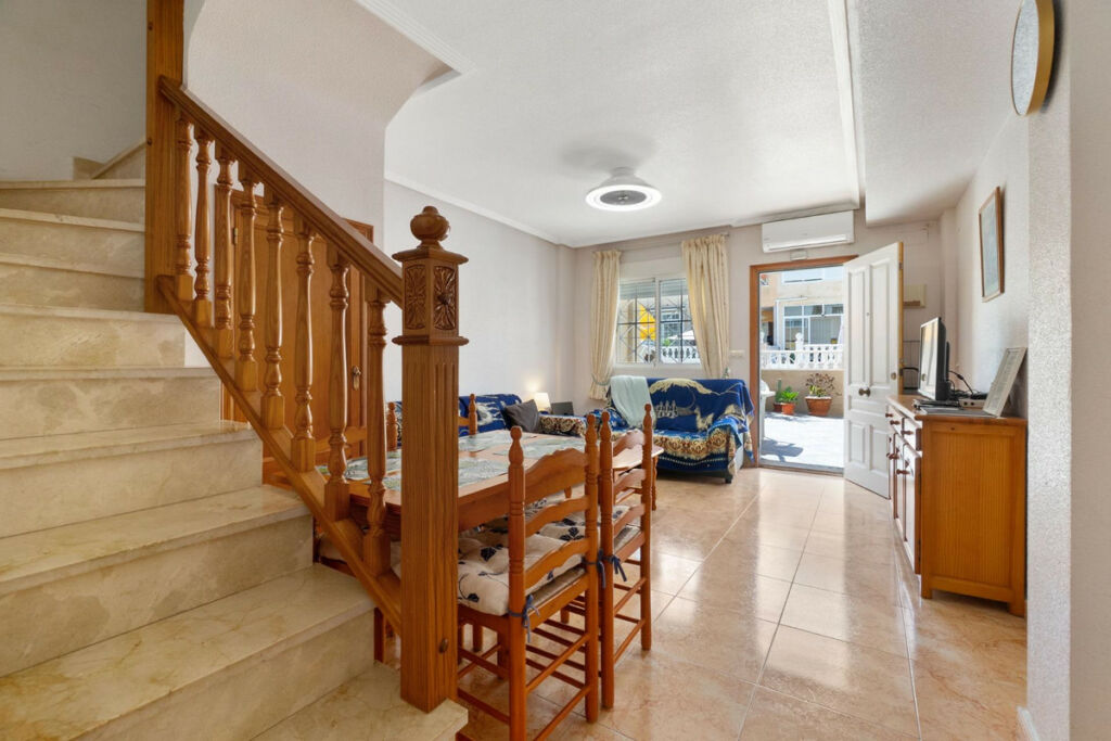 Townhouse Torrevieja Alicante - zdjęcie 15