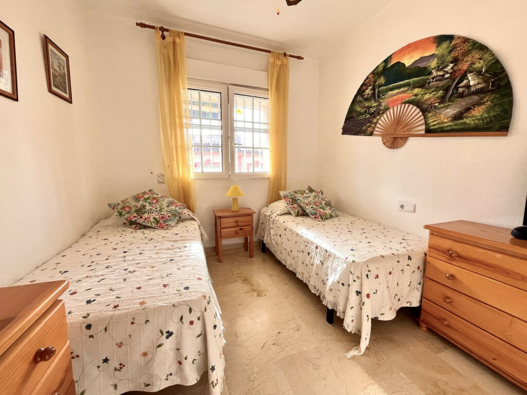 Ground Floor Apartment Playa Flamenca Alicante - image 15