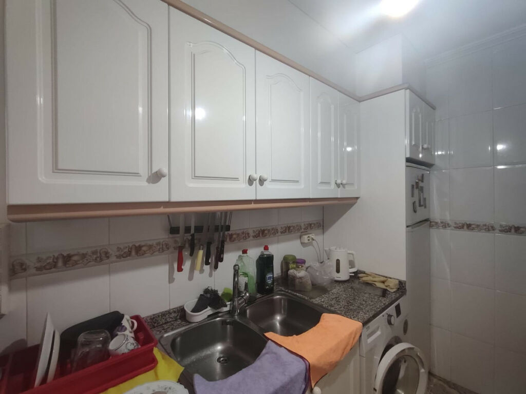 Middle Floor Apartment Torrevieja Alicante - zdjęcie 16