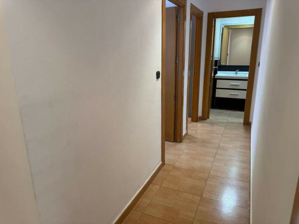 Middle Floor Apartment Torrevieja Alicante - Bild 17