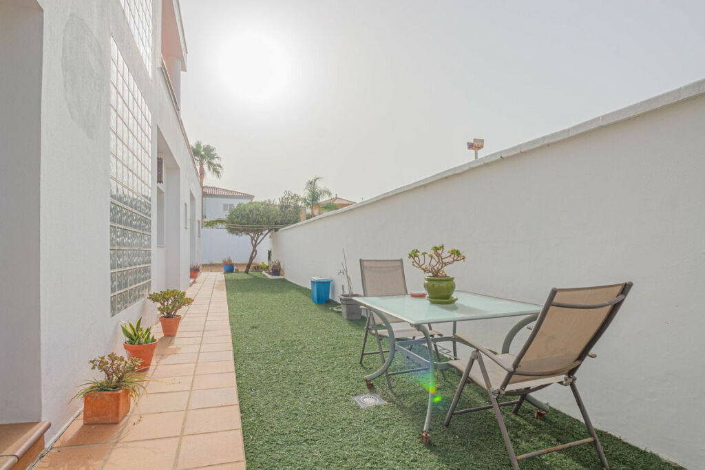 Detached Villa La Línea Cádiz - imagen 17