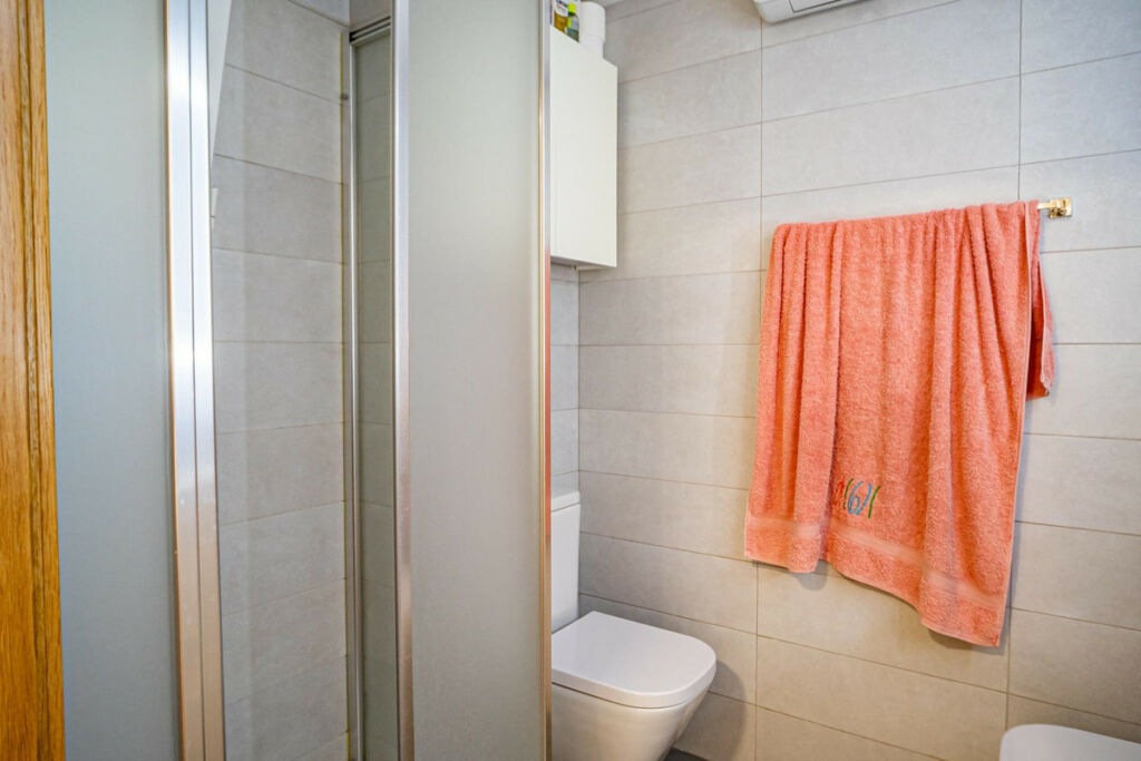 Middle Floor Apartment Benidorm Alicante - Bild 17