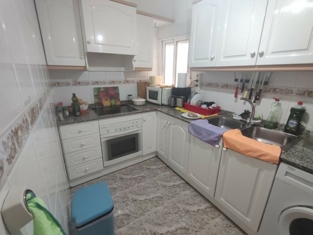 Middle Floor Apartment Torrevieja Alicante - zdjęcie 18