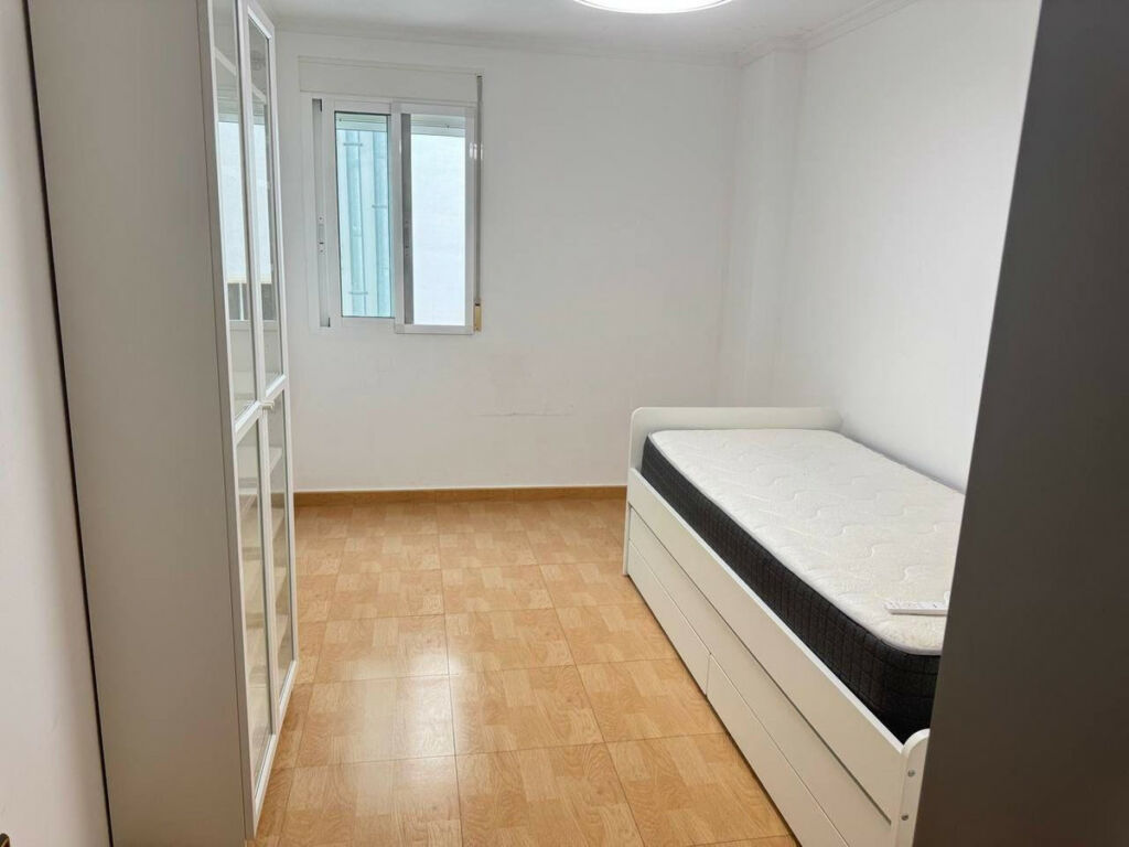 Middle Floor Apartment Torrevieja Alicante - Bild 18