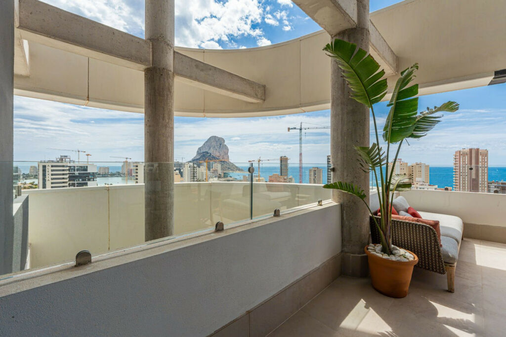Middle Floor Apartment Calpe Alicante - image 19