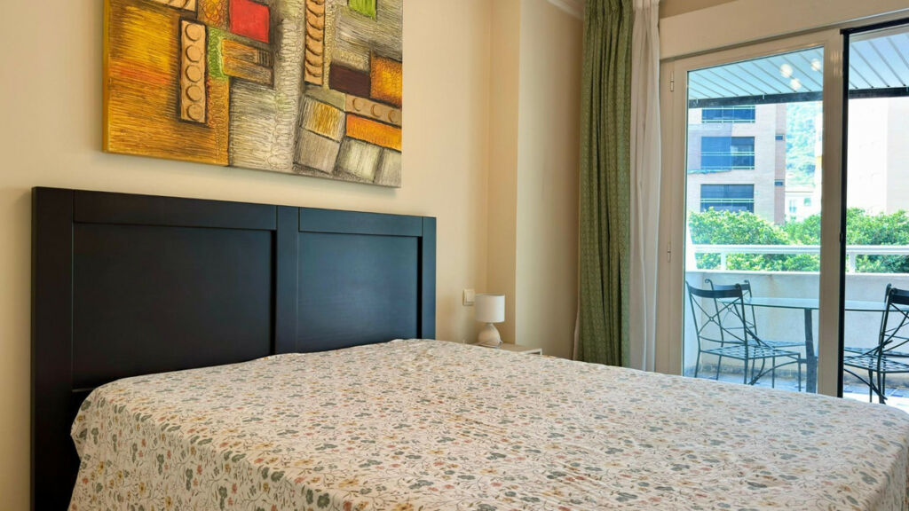 Middle Floor Apartment Villajoyosa Alicante - zdjęcie 2