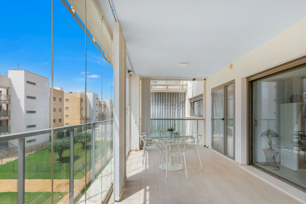 Middle Floor Apartment Villamartin Alicante - Bild 2