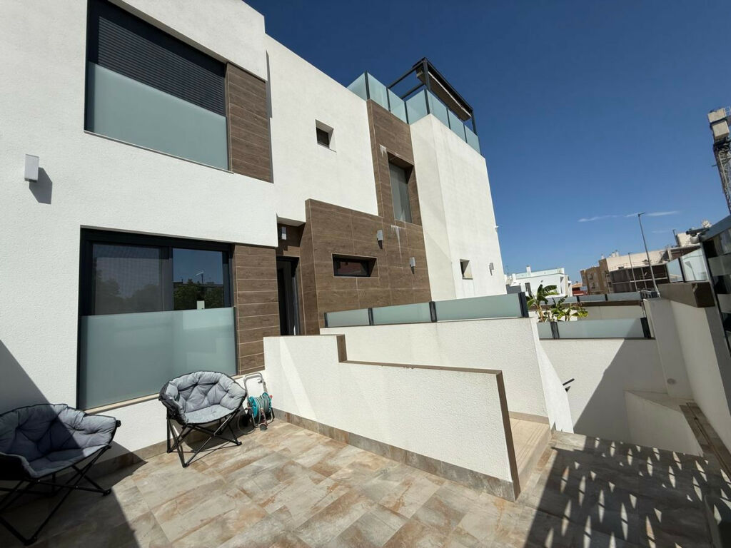 Detached Villa Benijofar Alicante - Bild 2