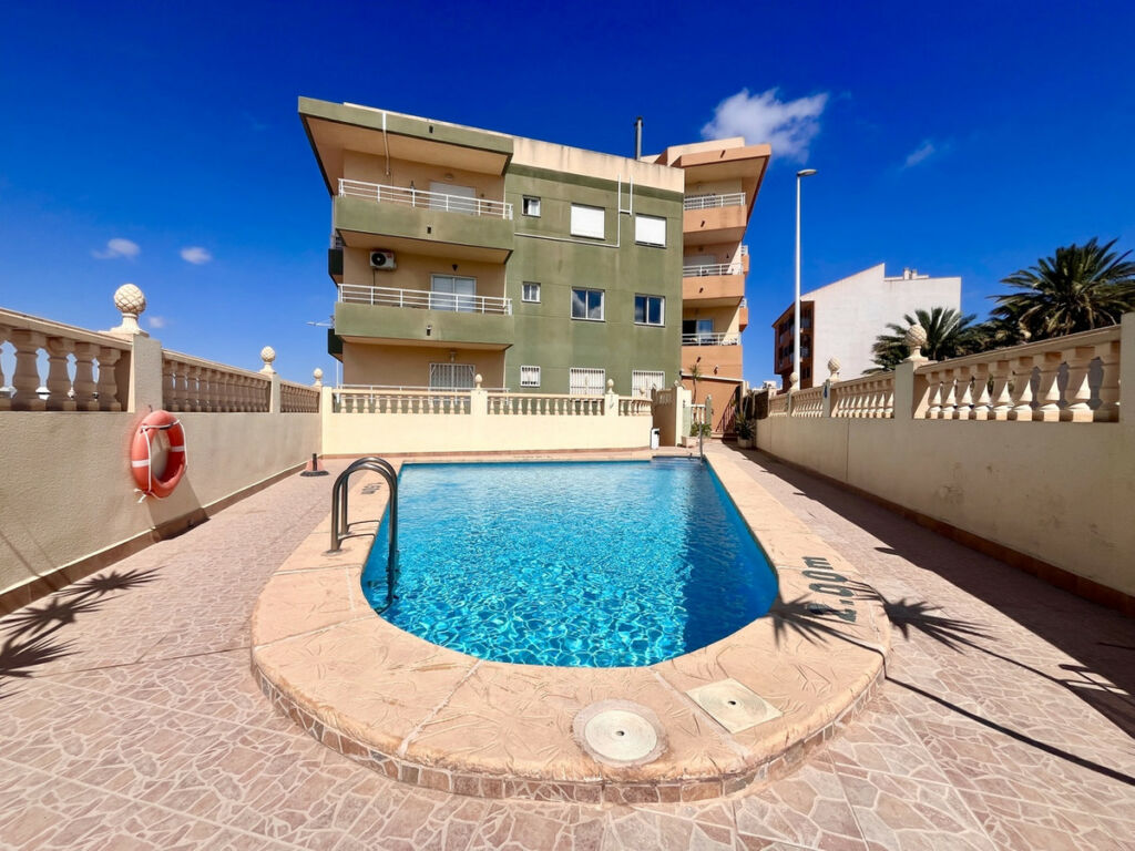 Middle Floor Apartment San Miguel de Salinas Alicante - Bild 2