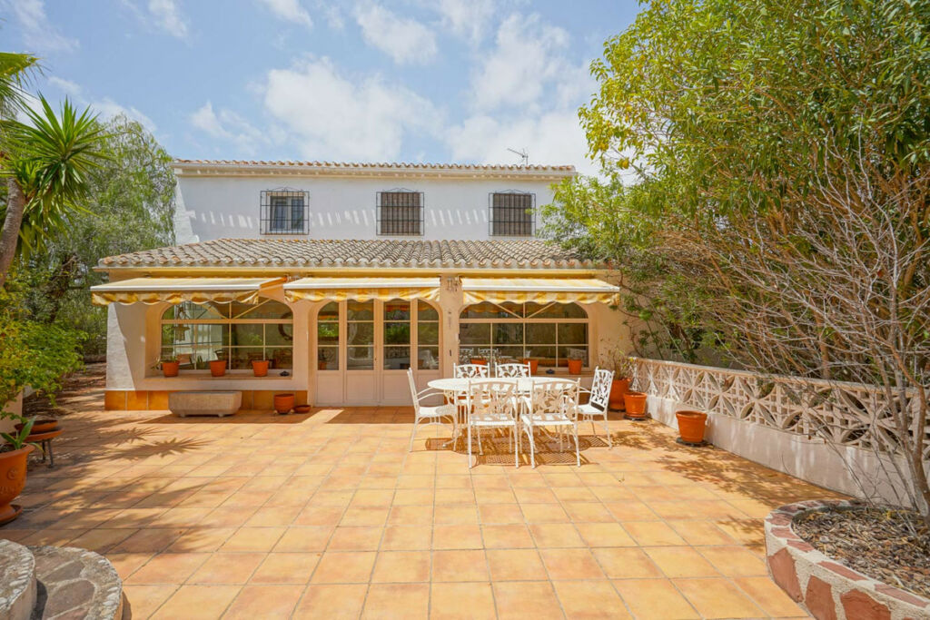 Detached Villa Javea Alicante - image 2