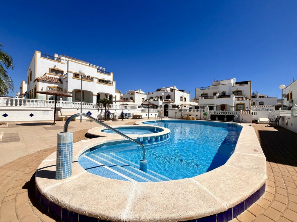 Duplex San Miguel de Salinas Alicante - image 2