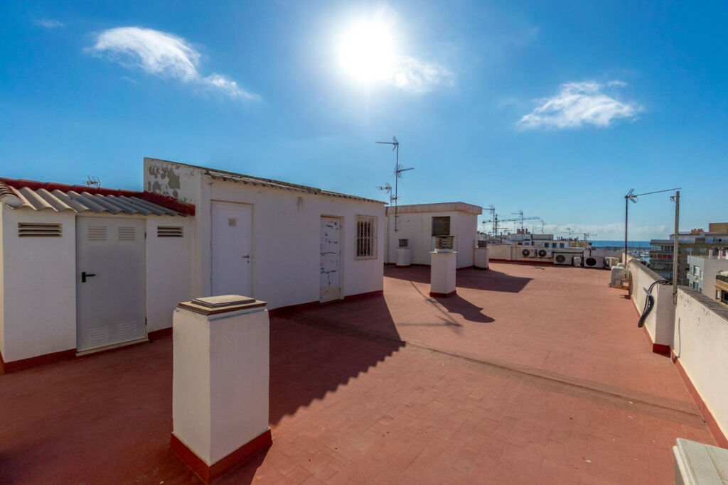 Middle Floor Apartment Torrevieja Alicante - Bild 20
