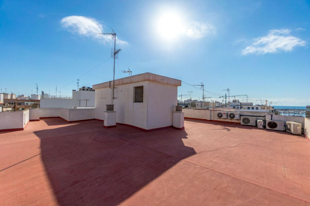 Middle Floor Apartment Torrevieja Alicante - Bild 21