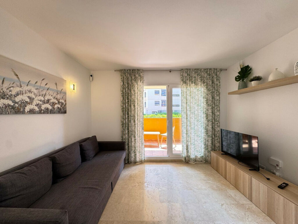 Middle Floor Apartment Torrevieja Alicante - imagen 21