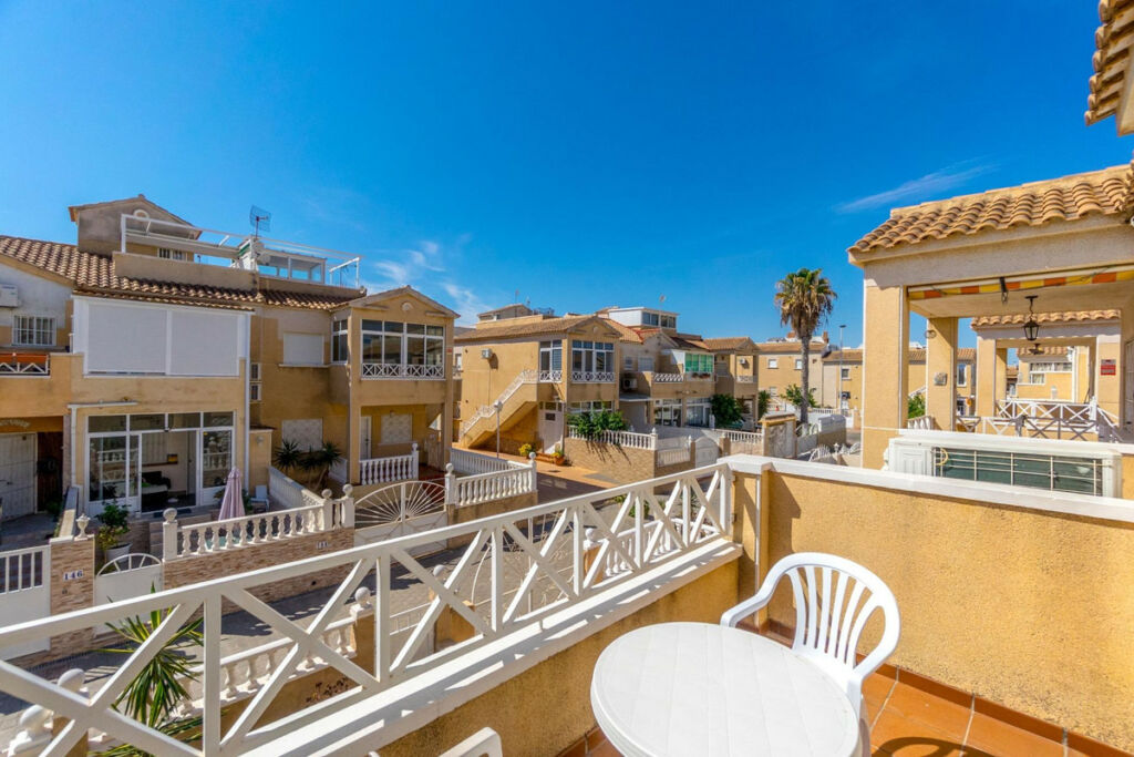 Townhouse Torrevieja Alicante - zdjęcie 21