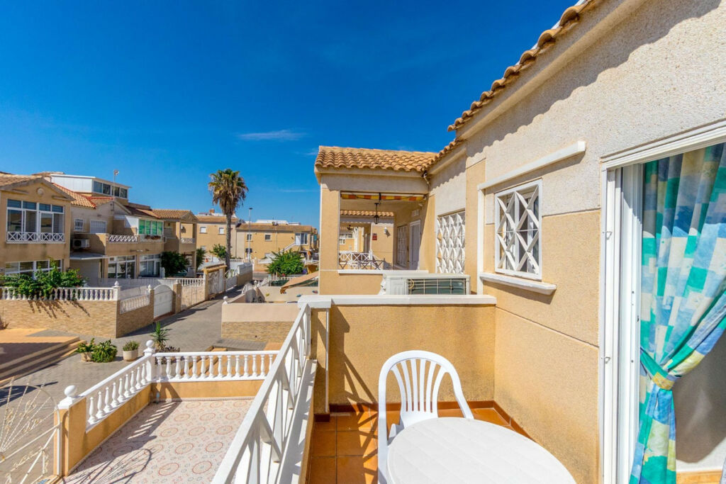 Townhouse Torrevieja Alicante - zdjęcie 22