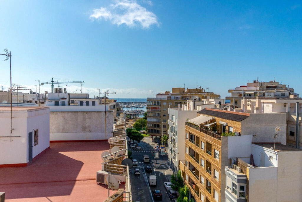 Middle Floor Apartment Torrevieja Alicante - Bild 23