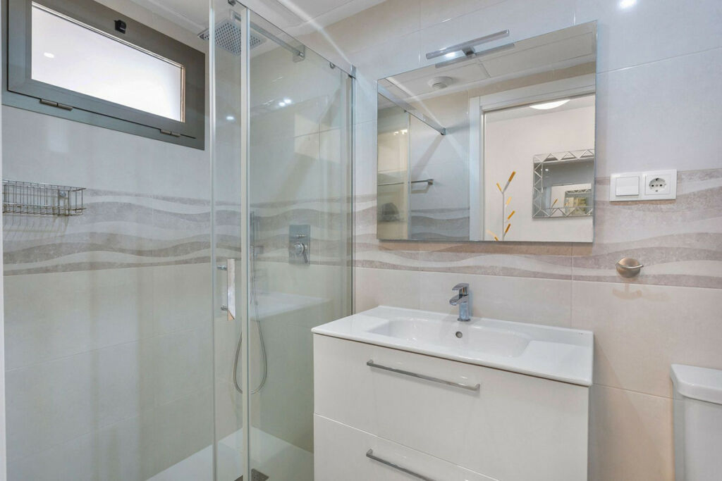 Middle Floor Apartment Villamartin Alicante - Bild 24