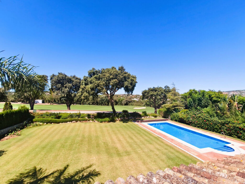 Detached Villa San Roque Club Cádiz - imagen 24