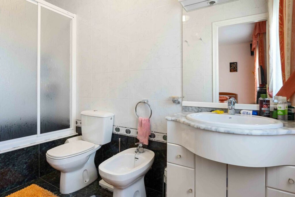 Detached Villa Cabo Roig Alicante - zdjęcie 25