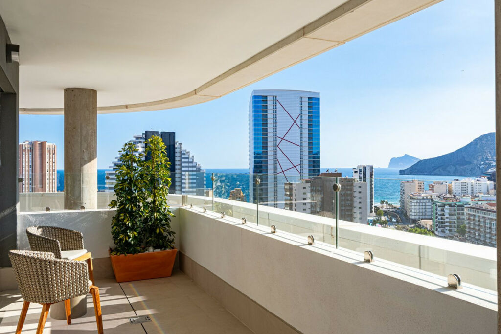 Middle Floor Apartment Calpe Alicante - image 25