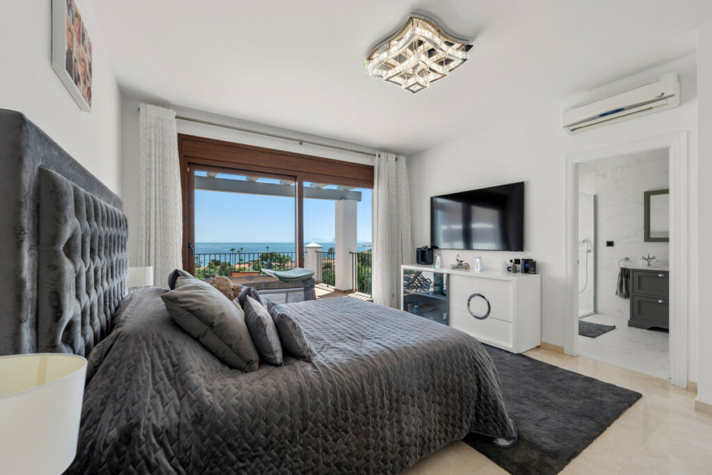 Detached Villa Sotogrande Cádiz - zdjęcie 27