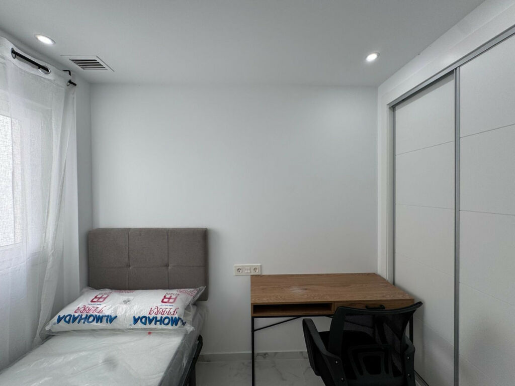 Middle Floor Apartment Torrevieja Alicante - Bild 27