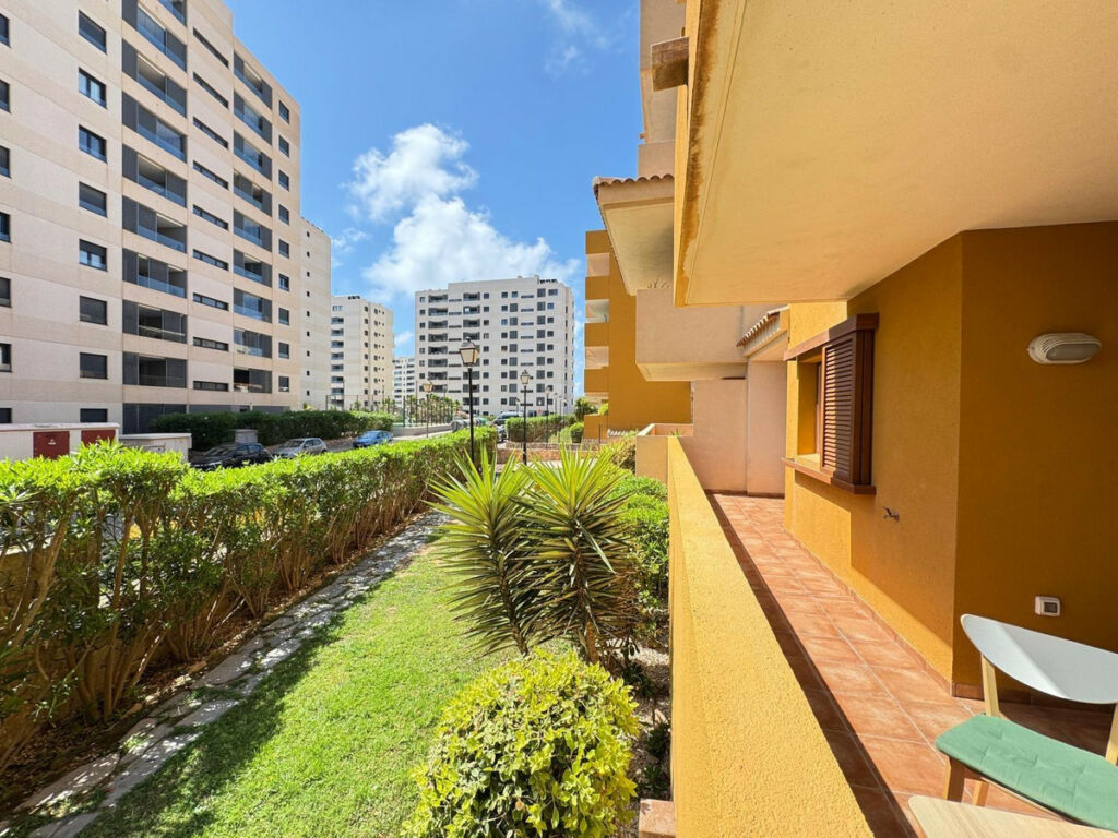 Middle Floor Apartment Torrevieja Alicante - imagen 27