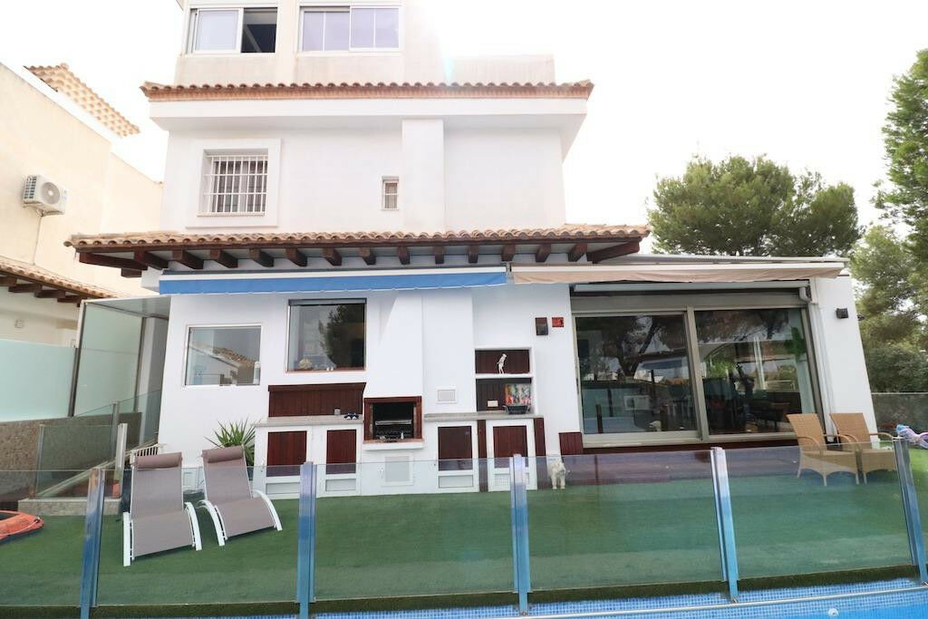 Detached Villa Orihuela Costa Alicante