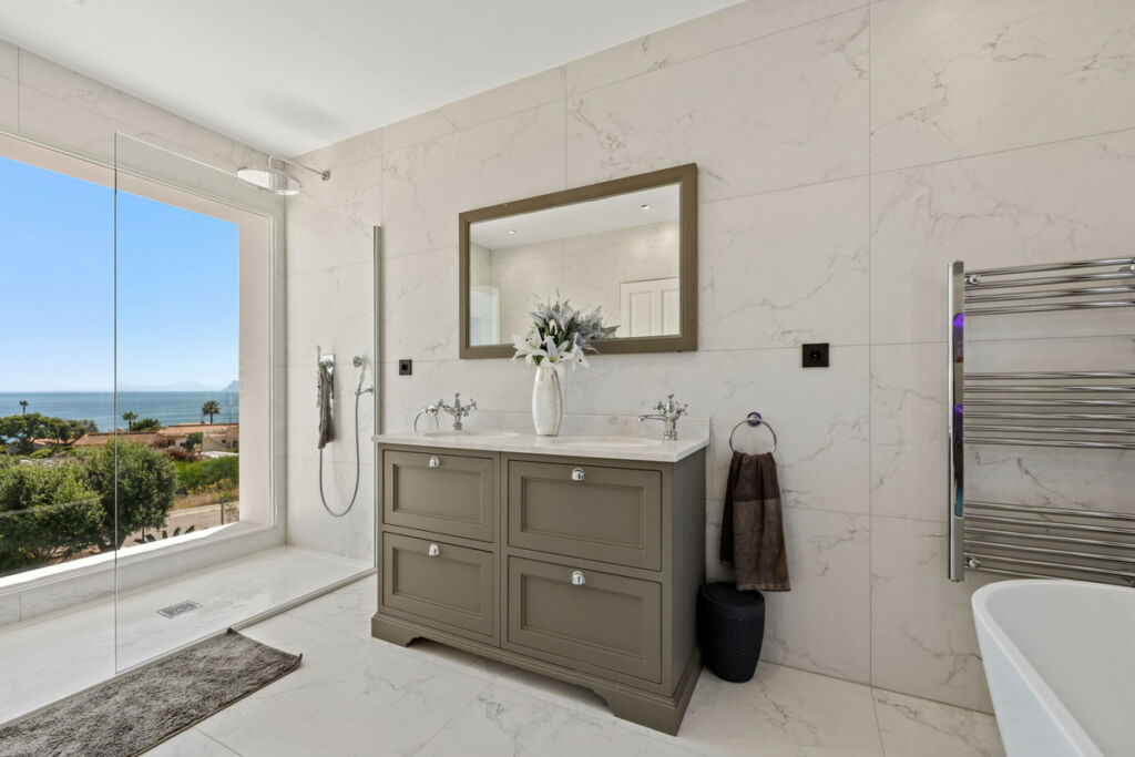 Detached Villa Sotogrande Cádiz - zdjęcie 28